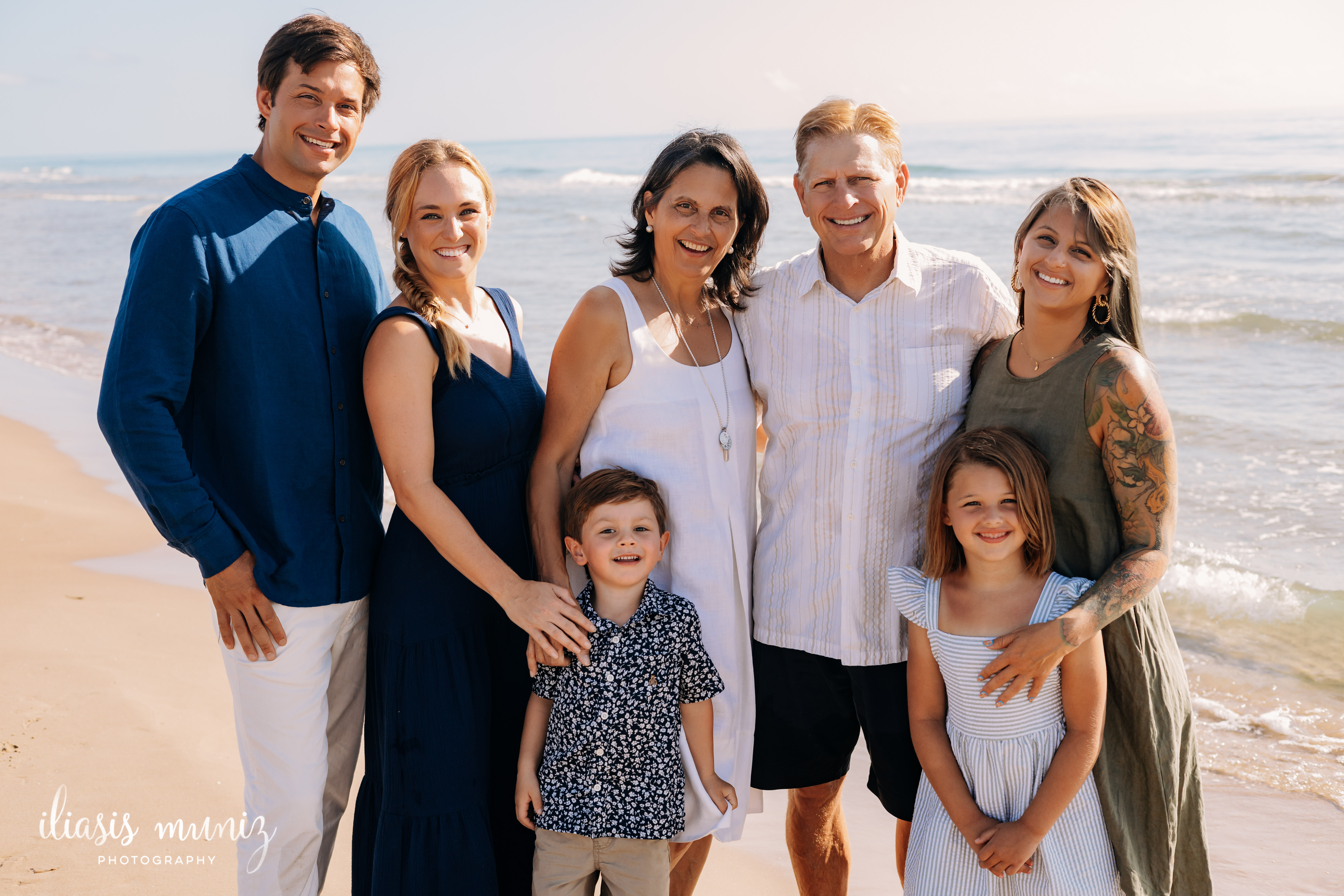 large family beach photos