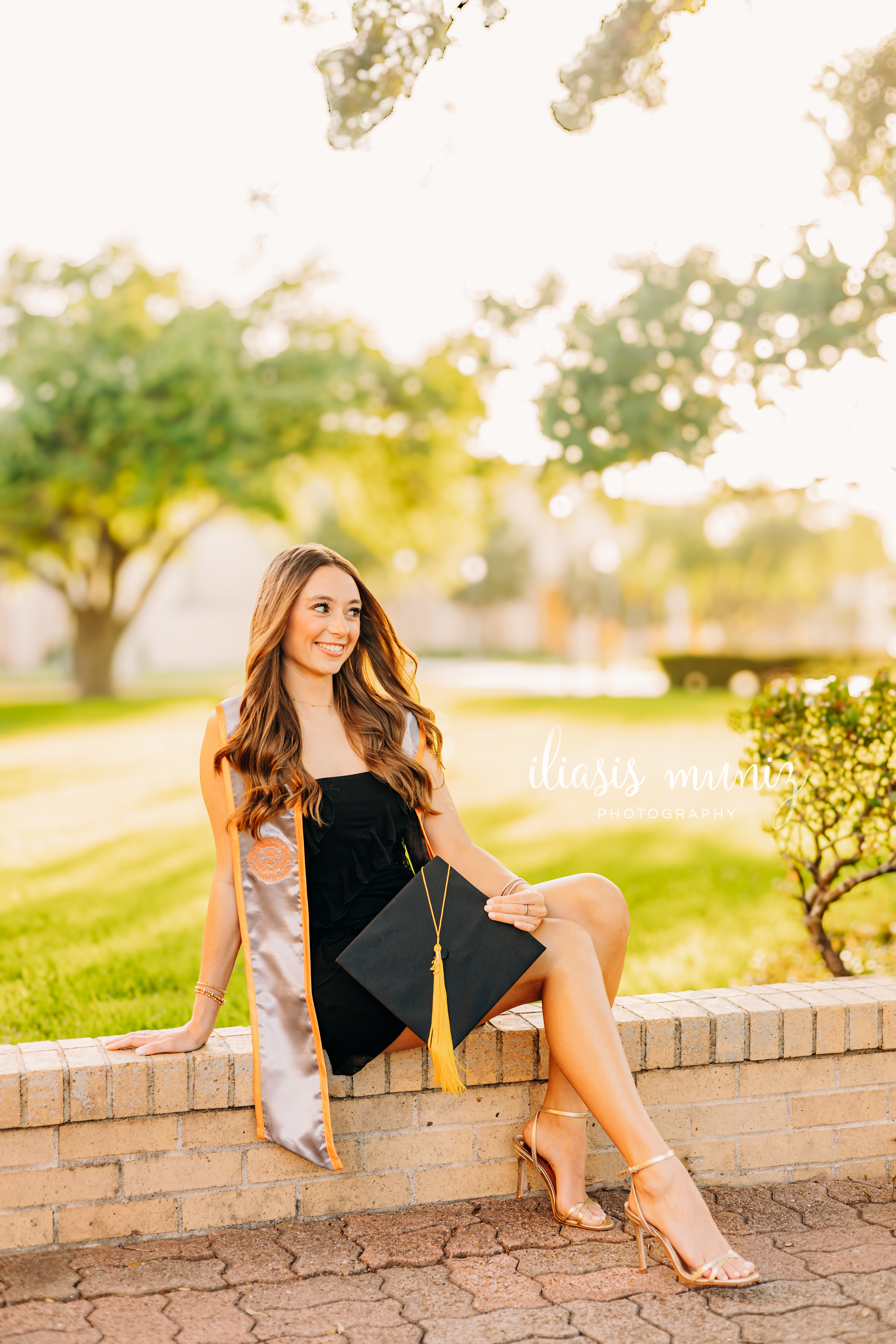 UTRGV Senior Graduation Photoshoot