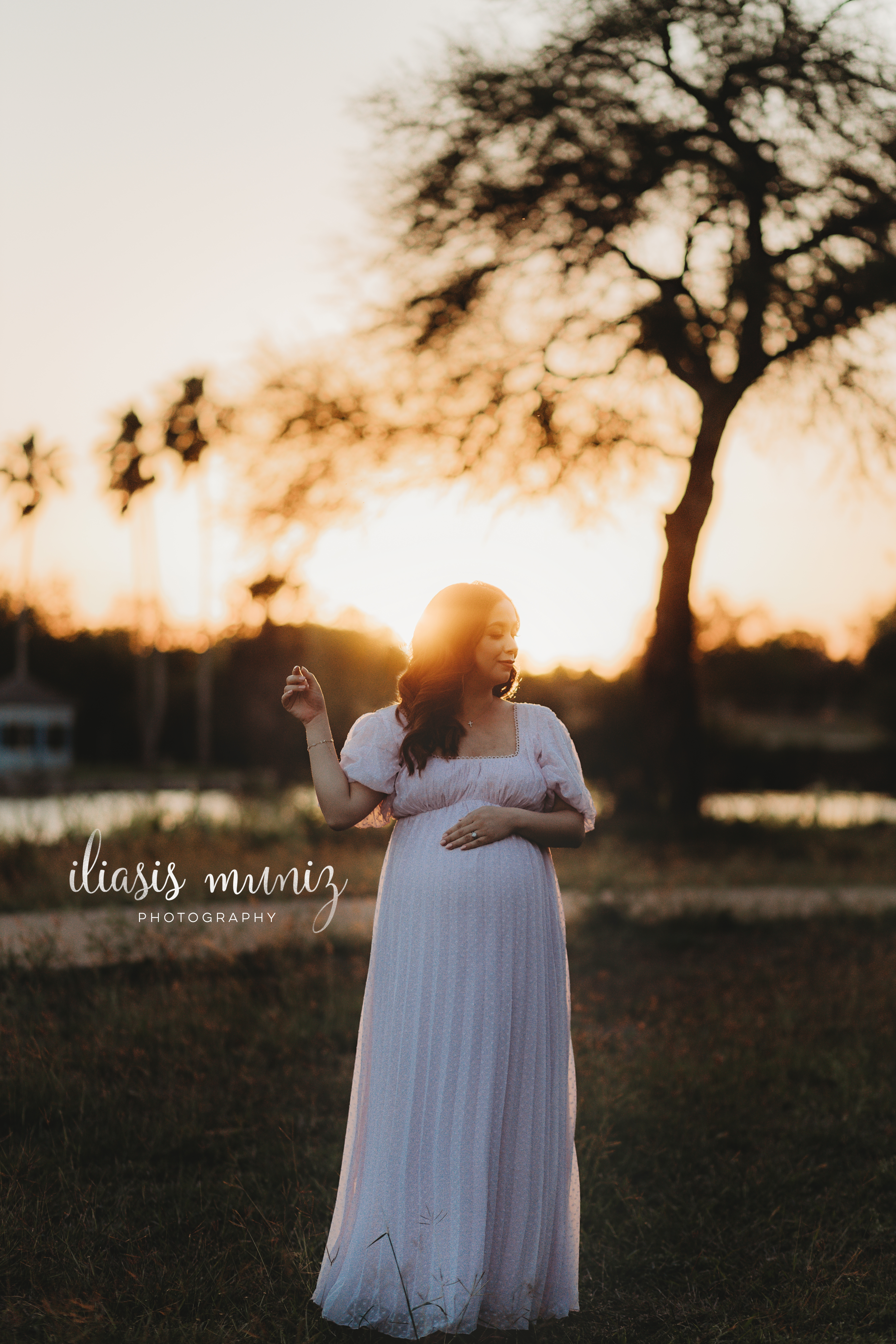 Maternity Portrait Session | Los Fresnos, Texas