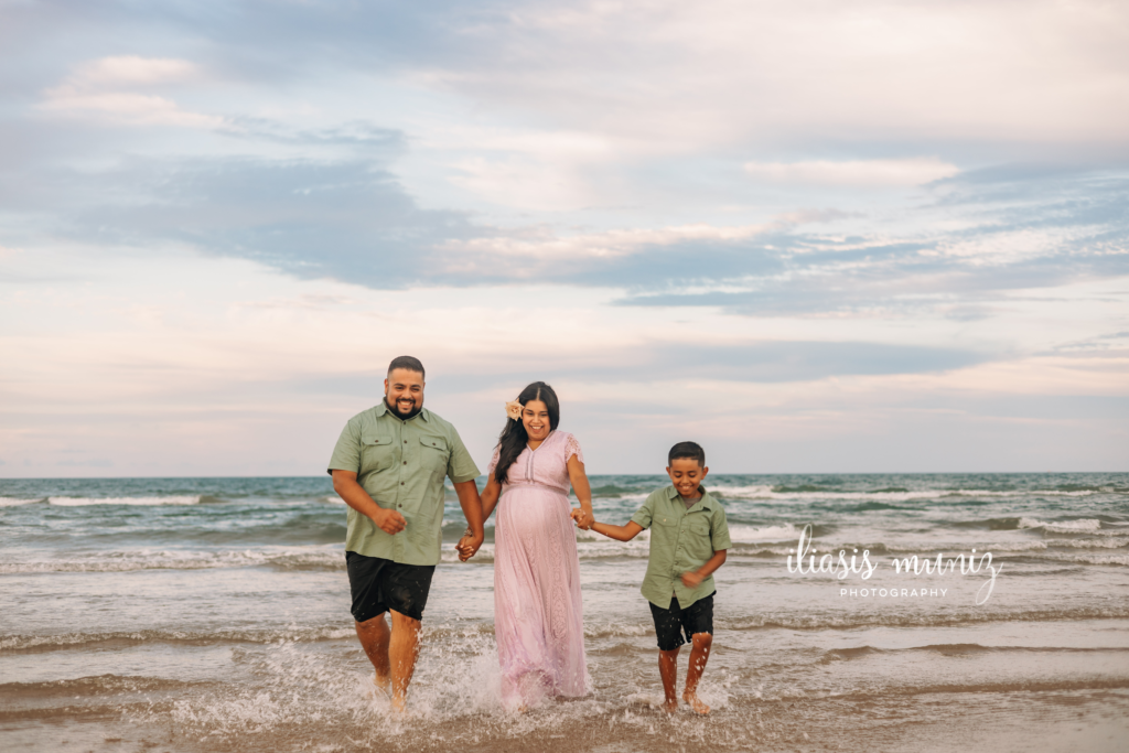 family beach photoshoot on south padre island, Texas